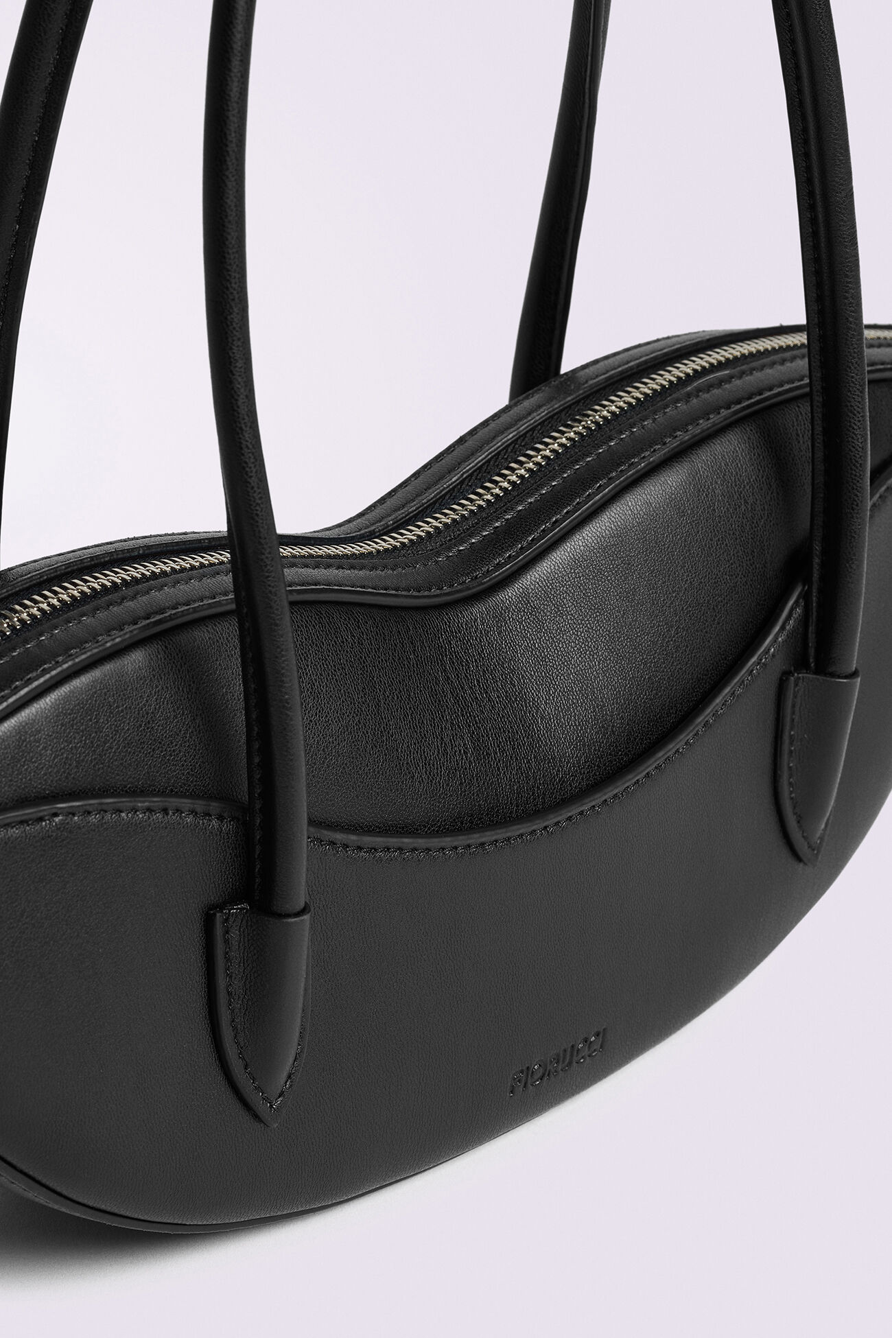 Lips Bag Black